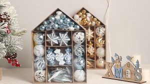 ชุดตกแต่ง คริสมาส set73ชิ้น พร้อมกล่องทรงบ้านมินิมอลจะแต่งเอง หรือให้เป็นของขวัญก็ได้ มีหลายขนาด หลายสีให้เลือก [ Chrismas Ball ]