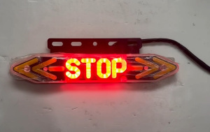 Wanyuan Stop Sign Light with Yellow Arrows and Wiring 12v/24v Universal / Flashing light