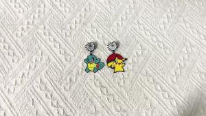 Bandai | Kawaii Mạng Nhện Men Thổ Cẩm Hoạt Hình Rùa Động Vật Cài Áo Trang Trí Huy Hiệu Cho Quần Áo Người Lớn Pokemon Phụ Kiện
