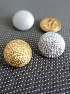 ปุ่มโลหะแบบย้อนยุค ปุ่มเสื้อเหล่าทหารเยอรมันแบบย้อนยุค ปุ่มเสื้อแบบคลาสสิกสำหรับผู้ชื่นชอบเครื่องแบบทหาร