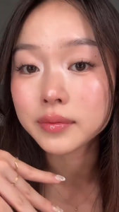 Torriden DIVE-IN Low Molecule Hyaluronic Acid Serum 50ml.Hydrate and moisturize soothe sensitive skin and revitalize the complexion.