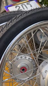 ชุดล้อพร้อมยาง ล้อสายฟ้าขนาด1.40-17 เวฟทุกรุ่น Wave110i Wave125i Wave125s Wave125บังลม ขึ้นซี่ลวด อัดบู้ช+ลูกปืน พร้อมยางนอก เลือกสีและรุ่นด้านใน