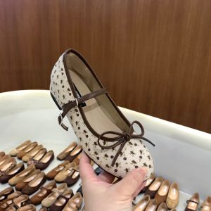 Mary Jane Flat Ballet Shoe with Inner Height