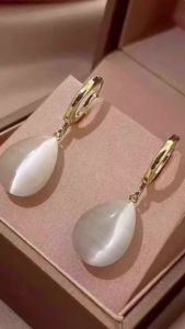 Minimalist Elegant Double Sided Cat Eye Stone Earrings for Women Golden Tone Metal Teardrop Dangle Earrings