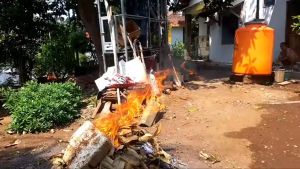 Alat Pemadam Api Ringan 500ml Mobil Fire Stop Firestop Car pemadam