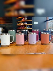 แก้วน้ำเก็บอุณหภูมิร้อน-เย็น แก้วน้ำ แก้วกาแฟ TYESO แก้วมีหูจับ ขนาด530ML. 710ML. แก้วยกดื่มมีฝาปิดแบบสไลด์ แก้วเก็บเย็น แก้วกาแฟ