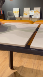 Premium Modern Design Extendable dining table