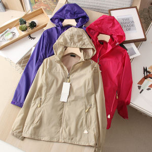 Ultra-Light High-Permeability Couples Sun-Protective Jacket Zipper Hooded Womens Coat Polyester Long Sleeve Regular Fit Outerwear