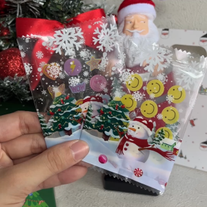 【SG】Christmas Pimple Patch in Xmas Smiley Y2K Cloud Design for Christmas Gift