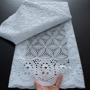 สีขาวแห้งผ้าฝ้ายลูกไม้ผ้าคุณภาพสูง 2025 ปัก 5 หลาลูกไม้แอฟริกันผ้าไนจีเรียชุดแต่งงานสําหรับผู้หญิงเย็บ 4494