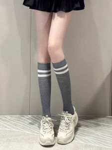 College Style Grey Sporty Womens Mid-Calf Socks Slimming Stripe Pattern Two-Bar Half Tube Socks Comfortable Leg Shaping