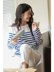 เสื้อยืดคอกลมแขนยาวผู้หญิง ผ้าฝ้ายแท้ ลายทางสีตัดกัน ทรงหลวม สไตล์ลำลอง สไตล์เกาหลี แฟชั่นฤดูใบไม้ร่วง