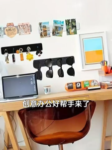 4Pcs Self-Adhesive Cork Board Lightweight Board Felt Wall Strips Decor Frameless Pushpin Cork Board