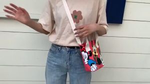 Tas Selempang Bahu Wanita Karakter Lucu Tote Bag Cewek Kekinian Kasual Style Korean Fashion COD T191
