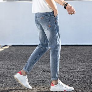 Romon Mens Slim Fit Jeans Spring Summer New Style Fashionable Korean Casual Nine Point Cotton Denim Mid Waist Zipper Youth Trendy