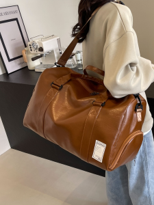 Large Capacity Travel Bag with Separate Shoe Compartment