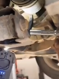 Pry Bar Wrench Adaptor Driveshaft Remover Tool Crowbar Adapter Heads Axle Shaft Removal Tool