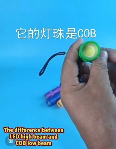 Colorful Plastic Mini Flashlight COB Low Beam Flashlights Soft Light without Glare