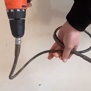 Kawat Pembersih Saluran Pipa Mampet Dengan Adaptor Bor Pipe Cleaner