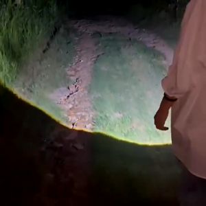 1000LM High Power Flashlight Zoomable Waterproof 30W Tactical Torch Light 4Modes Super Bright Camping Lantern Work Lights