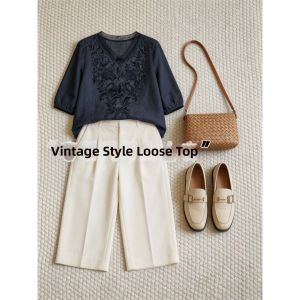 Navy Lace V-Neck Short Sleeve Blouse Slimming and Comfortable
