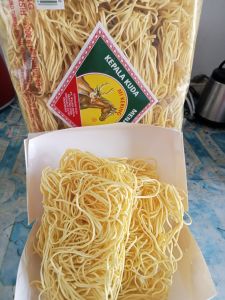 MIE KERING MENJANGAN 1 BUNGKUS ISI 40 PCS /BERAT BERSIH 2000GR