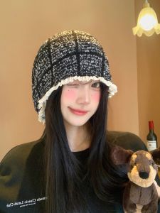Fashionable Lace Trim Knitted Hat Womens Autumn Winter Versatile Chunky Woolen Cap Face Slimming Cold Weather Hat