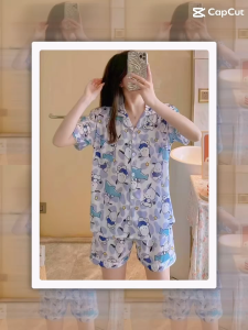 DH HOME เชตชุดนอนผู้หญิงลายกราฟิก ลายการ์ตูนน่ารักมากเวอร์ ชุดนอนคอปกเเขนสั้น+ขาสั้น ใส่นอนได้สบายไม่ระคายเคือง