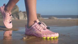 Sepatu Renang & Aktivitas Air: Panduan Lengkap