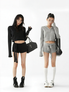 Hooded Crop Top & Drawstring Shorts Two-tone Set