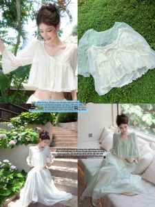 THROUS | Bộ Áo Blouse Tay Ngắn Có Viền Ren và Chân Váy Xòe A-Line