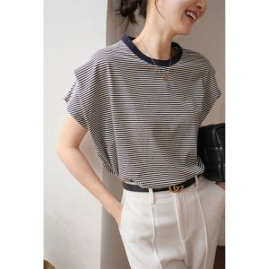 Stylish Elegant Striped Loose Fitting T-Shirt