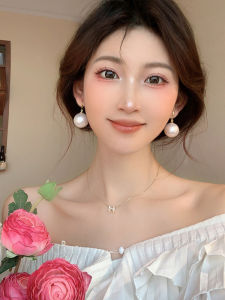 French [Designer] Bella Monroe White Pearl Ear Hook Affordable Luxury Fashion Fancy Long Eardrops