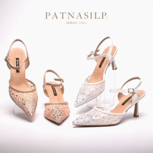 𝐏𝐀𝐓𝐍𝐀𝐒𝐈𝐋𝐏 รองเท้าเจ้าสาว ไปงาน ลูกไม้โปร่งติดเพชร ปิดหน้า เปิดส้น มีสายรัดข้อเท้า สูง 3 นิ้ว | 92302
