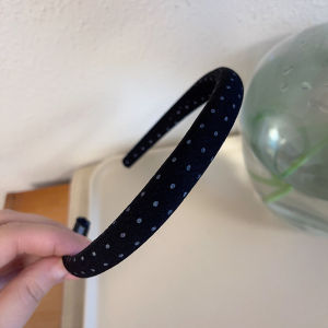 New 2023 Black Polka Dot Hairband Womens Elegant Outgoing Simple Fashionable Hair Accessories Korean Style Headband