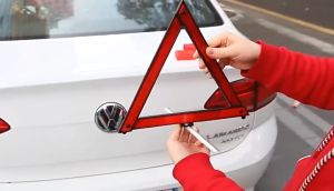 WARNING SAFETY TRIANGLE UltraFlex Genuine Foldable E-MARK Certification Reflection Up To 500 meters Warning Board Tiga