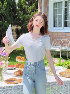 HEYINI | Áo Blouse V-Neck Màu Đơn Sweet Lace