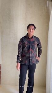 Garuda & Mandalas Kemeja Batik Pria Premium Lengan Panjang