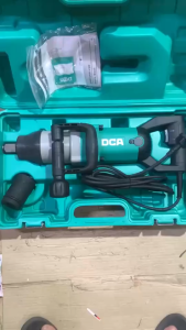 Máy siết bulong máy vặn ốc DCA APB30 công suất 1020W tốc độ không tải 1400 vòng/phút