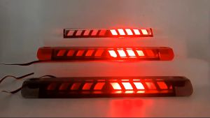 Đèn led phanh trên cao phanh thứ ba đèn phanh đuôi cá cho Innova 2016 - 2022 và Fortuner 2017-2022