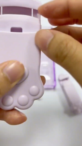 **TOP SELLING** 2025 NEW 2pcs set LMLTOP Professional Mini Eyelash Curler Cute Natural Long Lasting Lifting Curler 2pcs set LMLTOP Professional Mini Eyelash Curler Comel Natural Long Lasting Lifting Curler 猫爪睫毛夹