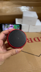 Loa Bluetooth BSS 01 có móc treo âm thanh sống động bass mạnh mẽ kết nối không dây cực nhạy