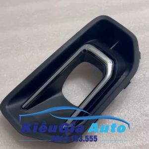 Ốp đèn gầm Ford Ranger XLS 2023-2027 N1WB15A299BF N1WZ15266J