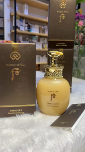 Dưỡng thể trắng da mềm mịn không bết dính thảo dược Hoàng cung Whoo Spa Essential Moisturizer 220ml