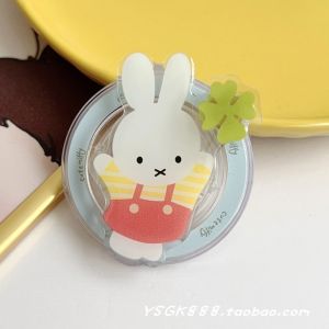 เคสโทรศัพท์มือถือแบบดูดซับแม่เหล็กสีขาว ดอกหญ้าโชคดี รูปหมูมิเฟอร์ ดีไซน์การ์ตูน ช่วยดูดซับแรงกระแทก สำหรับผู้หญิง