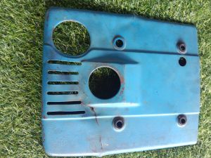 ฝาครอบกระโปรงหน้ามิตซู di800 แท้ถอดรถมือสอง ตำหนิตามภาพทั้ง2อัน ใช้งานได้สินค้ามีในสต็อก พร้อมจัดส่ง