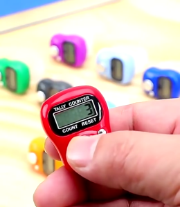 Portable Mini Light Weight Tasbih Resettable Digital Row Finger Counter With Digital LCD Display