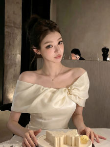 SHAXU | White One-Shoulder Short-Sleeve Shirt Design Fashion Stylish Summer New