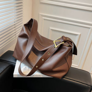 Chic Casual Crossbody Bag Womens Shoulder Bag Dumpling Shape Large Capacity Soft PU Leather Zipper Closure Fashionable Bag