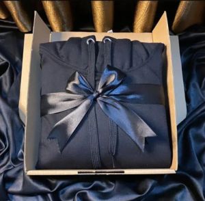 Hampers kado cowok Hoodie gift box pria ultah jam anti air Hadiah Anniversary wisuda graduation